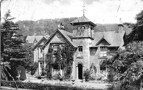 Kilronan House